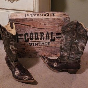 Corral Boots/10